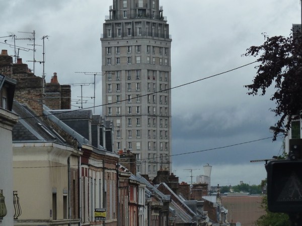 Le tour Perret in Amiens: Hoogmoed in de&nbsp;provincie