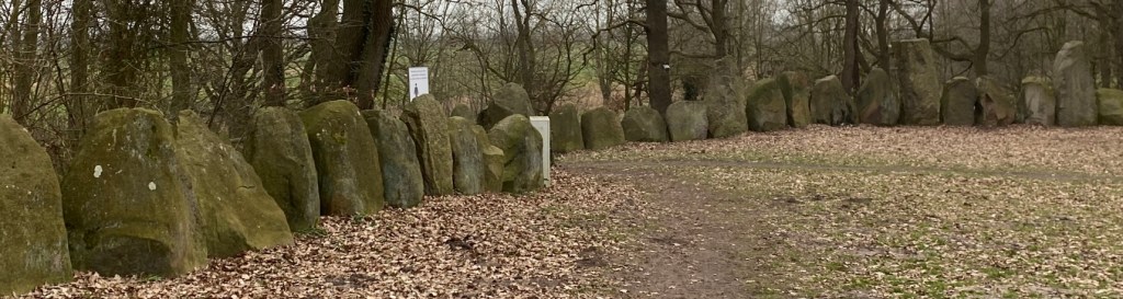 Geen hunnenbed maar nazi-architectuur: Sachsenhain verden. 